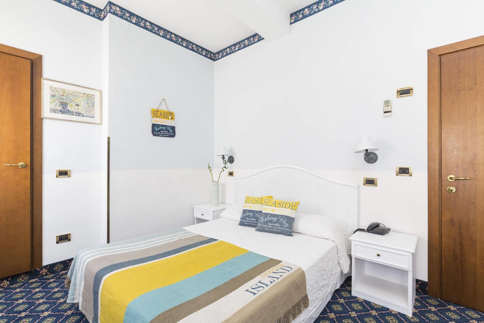 Hotel Villa Tiziana Λίντο της Βενετίας Εξωτερικό φωτογραφία